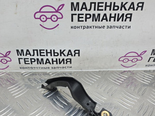 кронштейн (крепление) Mercedes-Benz GLA-Класс X156 2014, 2.0 л., M 270.920, бензин, робот, белый calcite white (650u), хетчбэк 5 дв., полный привод, правый руль, A2465460943