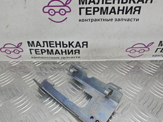 кронштейн (крепление) BMW 5 серия E60/E61 [рестайлинг] E60 2010, 3.0 л., N52 B30 AF, бензин, АКПП, седан, задний привод, правый руль, 11787533565, 7533565