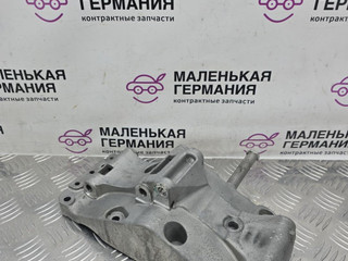 кронштейн компрессора кондиционера BMW 5 серия G30/G31 G30 2017, 2.0 л., B47 D20 A, дизель, АКПП, black sapphire metallic (475), седан, задний привод, правый руль, 11167619250, 7619250