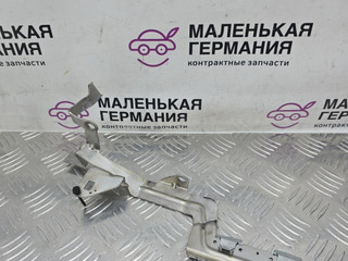 кронштейн (крепление) BMW 5 серия G30/G31 G30 2017, 2.0 л., B47 D20 A, дизель, АКПП, black sapphire metallic (475), седан, задний привод, правый руль, 8570829, 13628570829