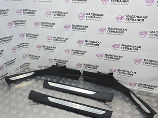 комплект накладок на пороги (внутренние) BMW X5 F15 2014, 3.0 л., N57 D30 A, дизель, АКПП, белый, полный привод, правый руль, 51477329464, 51477329463, 51477329511, 51477329512, 7284578, 7329512, 7370423, 7329463, 7329464, 7329511, 7357049, 51477357055, 7357055, 51437284578, 51437284577, 7284577, 51437284557, 7284557, 51437284558, 7284558, 51477370423, 51477357049