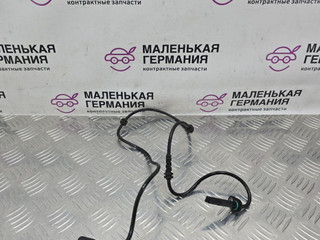 датчик ABS Mercedes-Benz C-Класс W205/S205/C205 W205.042 2014, 2.0 л., M 274.920, бензин, АКПП, 755 серый, седан, задний привод, правый руль, 0265009317, A2059058103