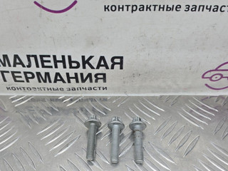 болт Mercedes-Benz E-Класс W212/S212/C207/A207 W212 2012, 1.8 л., M 271.860, бензин, АКПП, 040 черный, седан, задний привод, правый руль, N910105008014