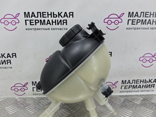 бачок расширительный Mercedes-Benz E-Класс W212 [рестайлинг] W212 2013, 2.0 л., M 274.920, бензин, АКПП, 775 iridiumsilber, седан, задний привод, правый руль, A2045000549, A0225452726