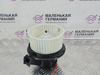 моторчик печки Mercedes-Benz E-Класс W212 [рестайлинг] W212 2013, 2.0 л., M 274.920, бензин, АКПП, 775 iridiumsilber, седан, задний привод, правый руль, A2128200808, 9411346