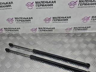 амортизатор капота Mercedes-Benz C-Класс W204 [рестайлинг] W204.048 2012, 1.8 л., M 271.860, бензин, АКПП, 149 белый, седан, задний привод, правый руль, A2048800029