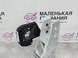 кронштейн радиатора BMW 3 серия G20 2019, 2.0 л., B47 D20 B, дизель, 475 black sapphire metallic, полный привод, правый руль, 51117422234, 7422234, 17119895622, 9895622