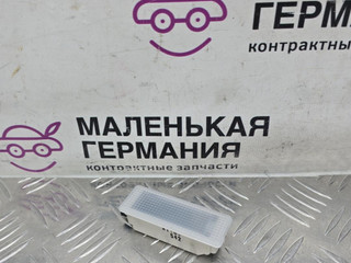 плафон двери BMW X4 F26 2014, 2.0 л., N20 B20 A, бензин, АКПП, 475 black sapphire metallic, полный привод, правый руль, 63316972605, 6972605