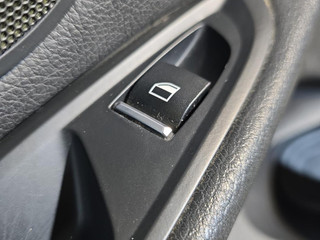 кнопка стеклоподъемника двери передней левой BMW X6 F16 2015, 3.0 л., N57 D30 A, дизель, АКПП, carbon-schwarz (416), полный привод, правый руль, 61319208107, 9208107