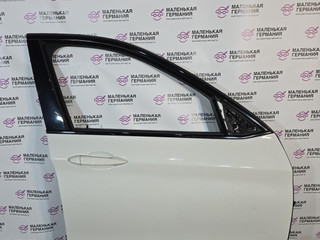 дверь передняя правая BMW X1 F48 2019, 1.5 л., B38 A15 A, бензин, робот, белый, передний привод, правый руль, 41007414370, 7414370