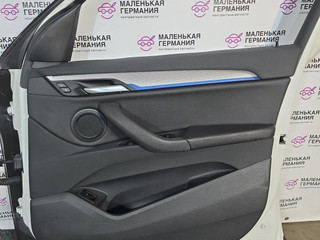 обшивка двери передняя правая BMW X1 F48 2019, 1.5 л., B38 A15 A, бензин, робот, белый, передний привод, правый руль, 51417438052, 7438052