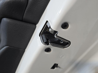 замок двери задней правой BMW X1 F48 2019, 1.5 л., B38 A15 A, бензин, робот, белый, передний привод, правый руль, 51227281940, 7281940