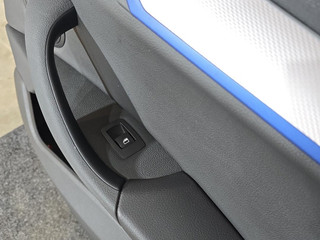 кнопка стеклоподъемника двери задней правой BMW X1 F48 2019, 1.5 л., B38 A15 A, бензин, робот, белый, передний привод, правый руль, 61319208106, 9208106