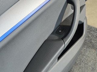 кнопка стеклоподъемника двери задней левой BMW X1 F48 2019, 1.5 л., B38 A15 A, бензин, робот, белый, передний привод, правый руль, 61319208106, 9208106