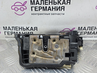 замок двери передней левой BMW 5 серия G30/G31 G30 2017, 2.0 л., B47 D20 A, дизель, АКПП, black sapphire metallic (475), седан, задний привод, правый руль, 51217477687, 7477687