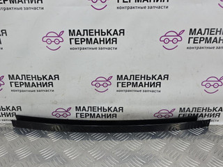 направляющая стекла задней левой BMW 5 серия G30/G31 G30 2017, 2.0 л., B47 D20 A, дизель, АКПП, black sapphire metallic (475), седан, задний привод, правый руль, 51357390141, 7390141