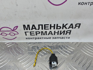 разъем (фишка) проводки BMW 5 серия F07/F10/F11 F10 2011, 2.5 л., N52 B25 AF, бензин, АКПП, седан, задний привод, правый руль, 1718555