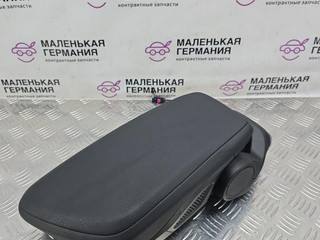 подлокотник BMW X1 F48 2019, 1.5 л., B38 A15 A, бензин, робот, белый, передний привод, правый руль, 51165A83ED1, 51165A1CDD2, 51166835208, 6835208, 51165A54845, 5A54845, 5A83ED1