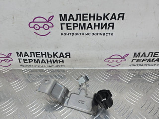 кронштейн (крепление) BMW X5 F15 2013, 3.0 л., N57 D30 A, дизель, АКПП, mineralweiss metallic (a96), внедорожник 5 дв., полный привод, правый руль, 8519468