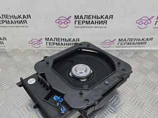 Динамик (сабвуфер) прав. BMW X1 F48 2019, 1.5 л., B38 A15 A, бензин, робот, белый, передний привод, правый руль, 65139275996, 9275996
