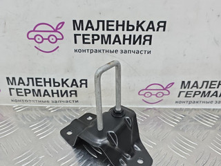 захватный крюк капота BMW X1 F48 2019, 1.5 л., B38 A15 A, бензин, робот, белый, передний привод, правый руль, 51237435104, 7435104