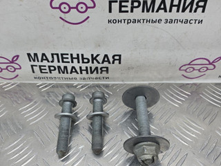 болт Mercedes-Benz C-Класс W205/S205/C205 W205.042 2014, 2.0 л., M 274.920, бензин, АКПП, 755 серый, седан, задний привод, правый руль, A0039903803, A0019908082
