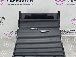 подстаканник BMW X1 F48 2019, 1.5 л., B38 A15 A, бензин, робот, белый, передний привод, правый руль, 9381047, 51169381047