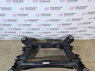 подрамник зад. Mercedes-Benz C-Класс W205/S205/C205 W205.042 2014, 2.0 л., M 274.920, бензин, АКПП, 755 серый, седан, задний привод, правый руль, A2053506109, A2133504903