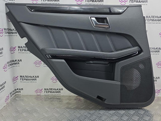 обшивка двери задняя левая Mercedes-Benz E-Класс W212 [рестайлинг] W212 2013, 2.0 л., M 274.920, бензин, АКПП, 775 iridiumsilber, седан, задний привод, правый руль, A21273067709J71, A2127306770