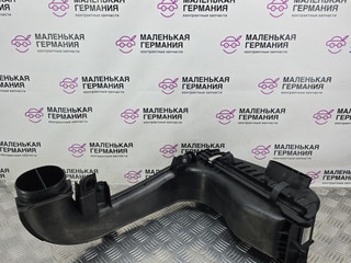 корпус воздушного фильтра BMW X6 F16 2015, 3.0 л., N57 D30 A, дизель, АКПП, carbon-schwarz (416), полный привод, правый руль, 13718573869, 8573869