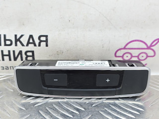 блок управления печки / климат-контроля Audi A4 B9 2017, 2.0 л., CVKB, бензин, АКПП, 2y/s9r белый металлик, седан, передний привод, правый руль, 8W0919158