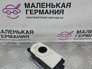 Моторчик жалюзи BMW 8 серия G14/G15 G15 2021, 4.4 л., N63B44D, бензин, АКПП, черный, купе, полный привод, 9881646