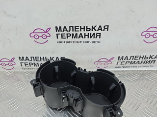 подстаканник Audi A4 B9 2017, 2.0 л., CVKB, бензин, АКПП, 2y/s9r белый металлик, седан, передний привод, правый руль, 8W0862533, 8W0863276