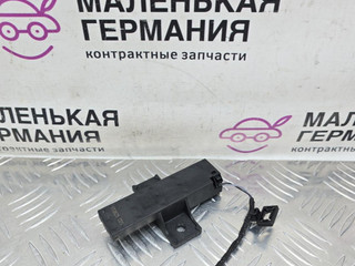 Антенна системы комфортного доступа Audi A4 B9 2017, 2.0 л., CVKB, бензин, АКПП, 2y/s9r белый металлик, седан, передний привод, правый руль, 4M0907247