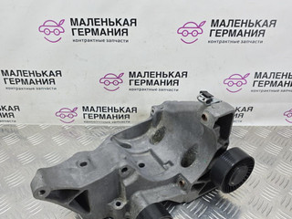 кронштейн генератора BMW 5 серия F07/F10/F11 F10 2011, 3.0 л., N57 D30 B, дизель, АКПП, задний привод, 11167802639, 7802639