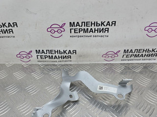 кронштейн (крепление) BMW 5 серия G30/G31 G30 2018, 2.0 л., B48 B20 A, бензин, АКПП, черный 475, седан, задний привод, правый руль, 18328638232, 8638232, 8650835