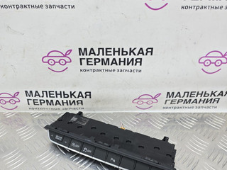 кнопка (выключатель) Audi A4 B9 2017, 2.0 л., CVKB, бензин, МКПП, s9/x5q синий металлик, седан, передний привод, правый руль, 8W0925301, 8R0973605A