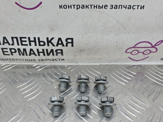 болт BMW 5 серия G30/G31 G30 2018, 2.0 л., B48 B20 A, бензин, АКПП, черный 475, седан, задний привод, правый руль, 24407561393, 7561393