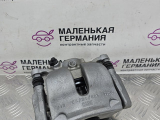 суппорт передний правый BMW X1 F48 2019, 1.5 л., B38 A15 A, бензин, робот, белый, передний привод, правый руль, 34116860266, 6860266, 34116869108, 6869108