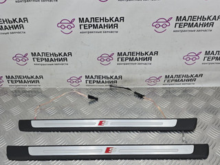 комплект накладок на пороги (внутренние) Audi A4 B9 2017, 2.0 л., CVKB, бензин, АКПП, 2y/s9r белый металлик, седан, передний привод, правый руль, 8W0947418A, 8W0947417A