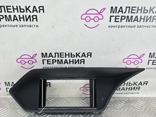 Рамка монитора Mercedes-Benz E-Класс W212/S212/C207/A207 W212 2012, 1.8 л., M 271.860, бензин, АКПП, 040 черный, седан, задний привод, правый руль, A2126801336