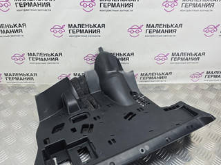 накладка на торпедо (консоль) Mercedes-Benz E-Класс W212/S212/C207/A207 W212 2012, 1.8 л., M 271.860, бензин, АКПП, 040 черный, седан, задний привод, правый руль, A2126801089