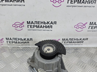 подушка крепления двигателя Mercedes-Benz E-Класс W212/S212/C207/A207 W212 2012, 1.8 л., M 271.860, бензин, АКПП, 040 черный, седан, задний привод, правый руль, A2042400117, A2042404217