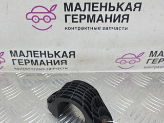 крепление стабилизатора / втулки стабилизатора BMW X1 F48 2019, 1.5 л., B38 A15 A, бензин, робот, белый, передний привод, правый руль, 6861149, 33506861149