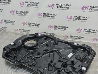 стеклоподъемник передний правый BMW 3 серия G20 2019, 2.0 л., B47 D20 B, дизель, 475 black sapphire metallic, полный привод, правый руль, 7432232, 8498854, 51338498854