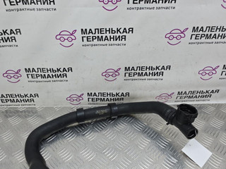 патрубок радиатора Volkswagen Passat B8 2015, 1.8 л., CJSA, бензин, робот, 2t/c9x чёрный перламутр, седан, правый руль, 5Q0122051CT