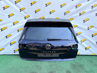 крышка багажника (дверь 3-5) Volkswagen Touareg 3 поколение 2020, 760827025E