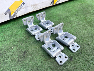 петля двери Volkswagen Crafter 2 поколение (2016 - 2026), 7C0827152, 7C0827151