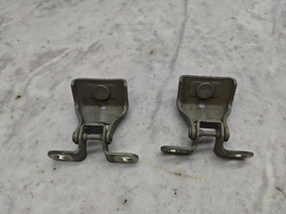 петля крышки багажника Peugeot 5008 1 поколение (2009 - 2013), 2.0 л., дизель, МКПП, минивэн