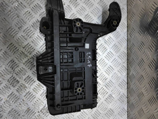 полка аккумулятора Volkswagen Passat B6 2009, 2.0 л., TDi, CBAA, дизель, 6МКПП, серебристый, седан, передний привод, правый руль, 1K0915333
